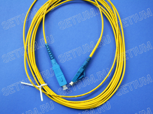 LC-SC патч-корд одномодовый 3м (Simplex) FPK-LC-SC-sm-sp-3 LC-SC патч-корд одномодовый 3м (Simplex)